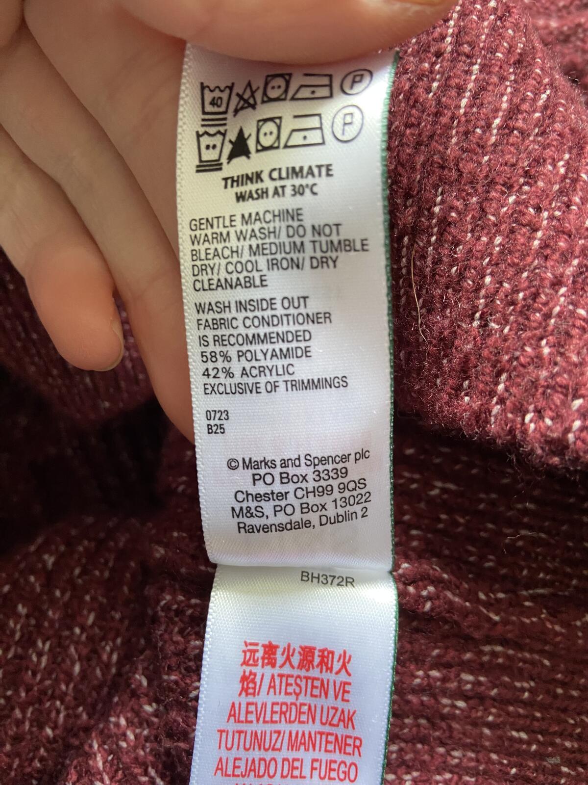 M&S Men's Red Cable Knit Crew Neck Jumper - Size 2XL