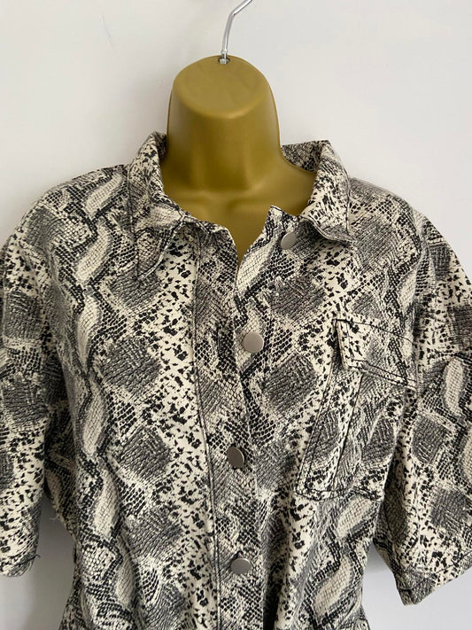 PrettyLittleThing Size 10 Cream Snakeskin Print Playsuit Jumpsuit With Belt