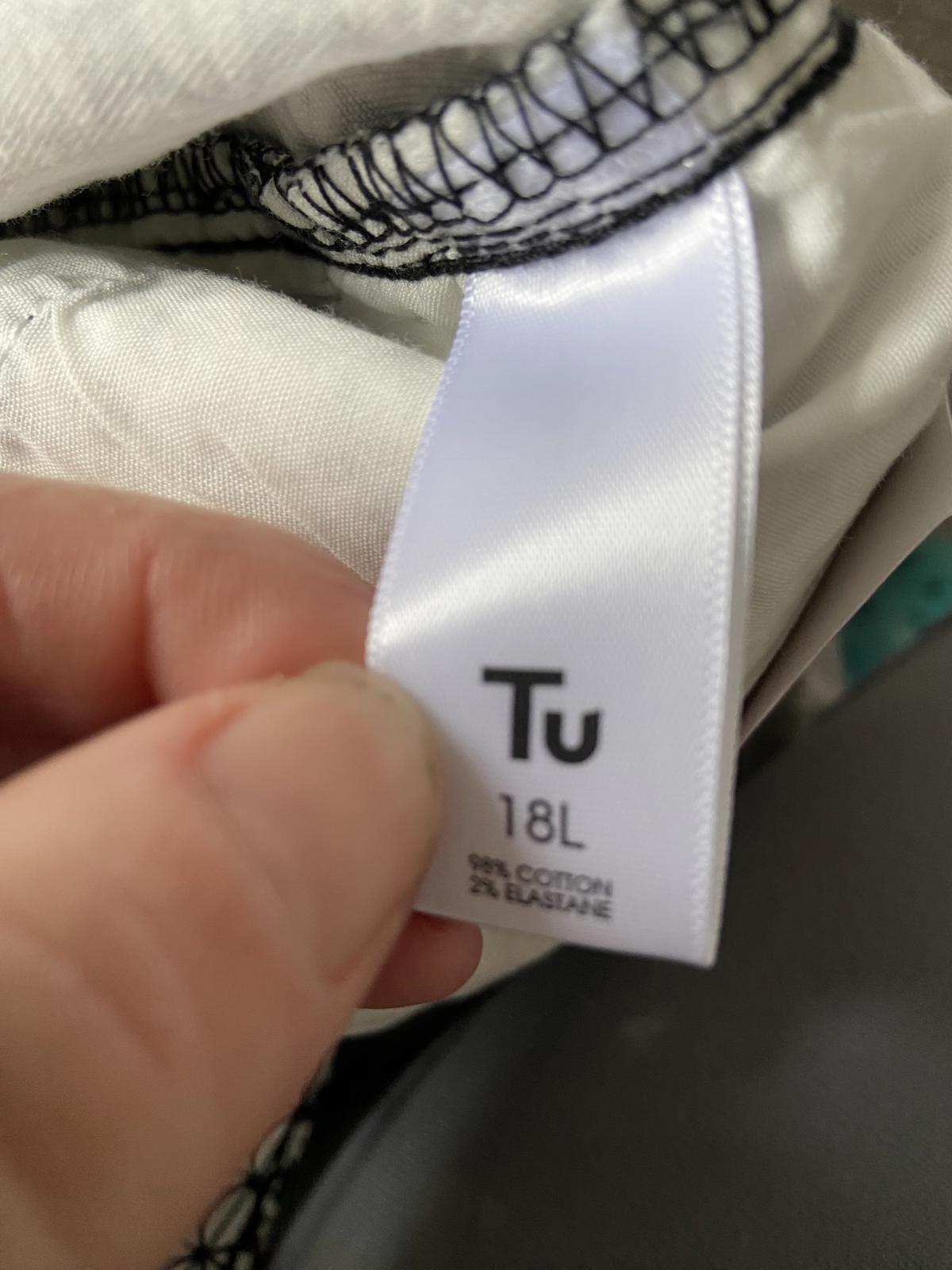 Tu Size 18 Long Black & White Geometric Print Skinny Cotton Stretch Trousers