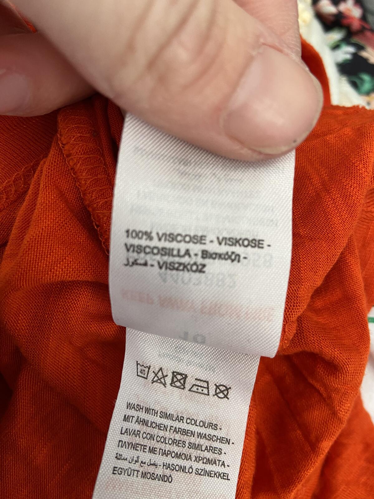 Peacocks Women’s Rust Orange V-Neck Short Sleeve Viscose T-Shirt Size 10