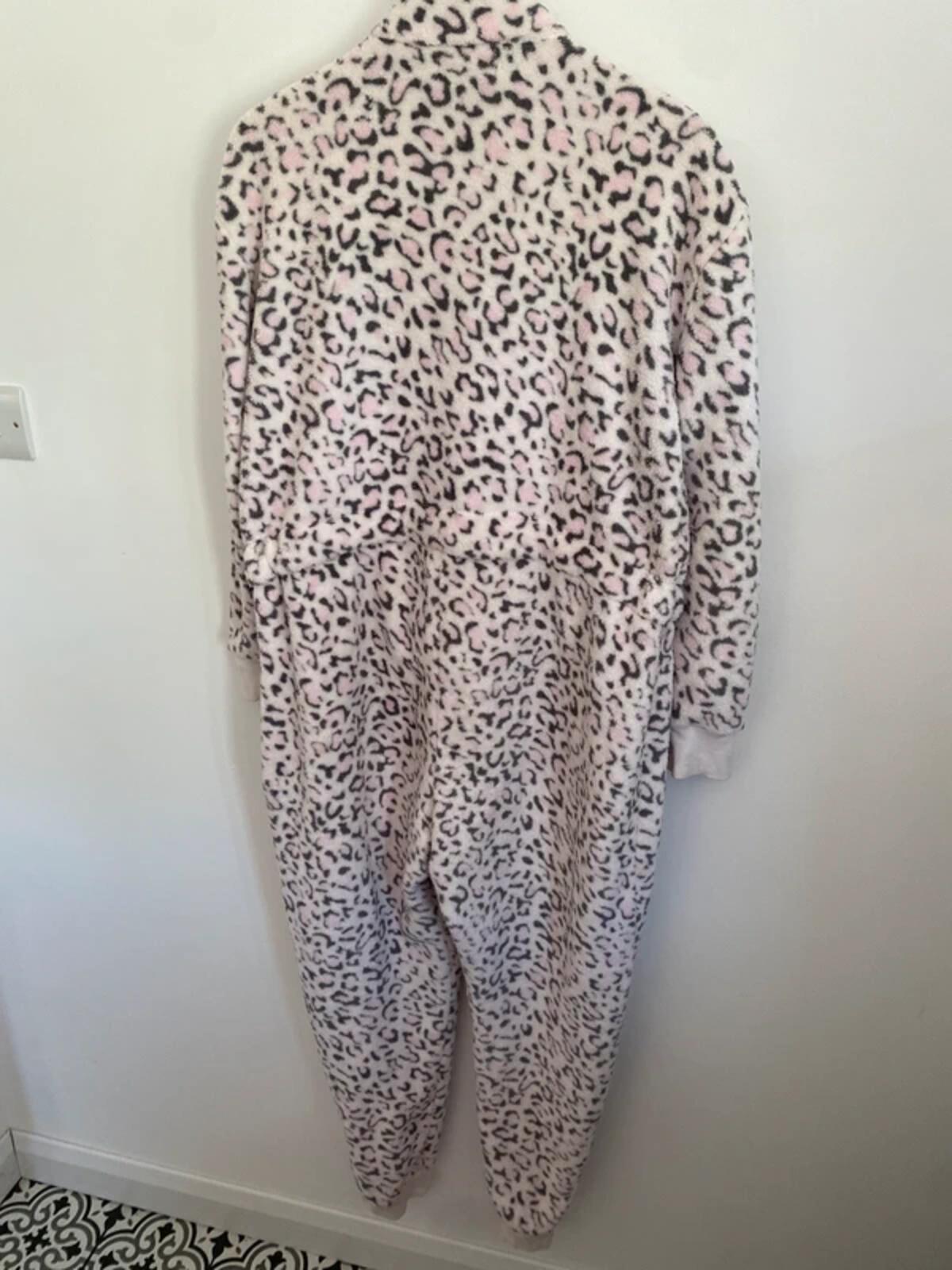 La Marquise Women’s Leopard Print Fleece Onesie Size 14-16 - Luxury Fluffy Pink & Grey Animal Print
