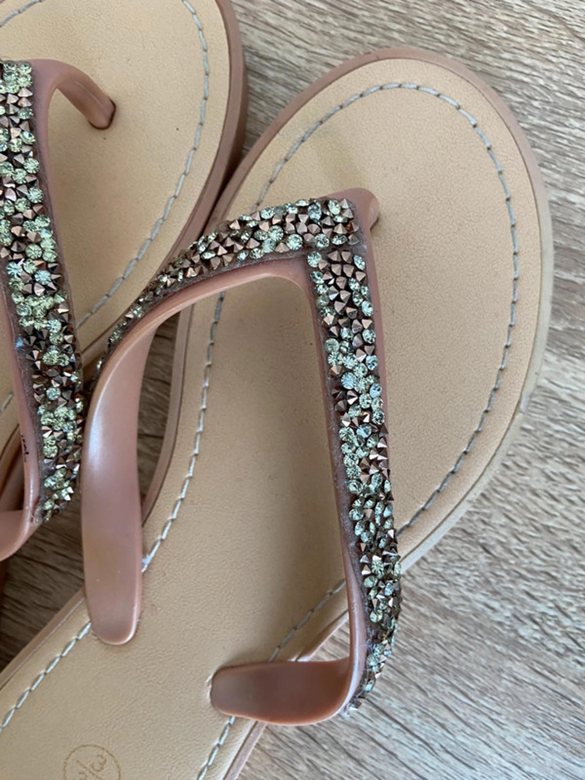 Women’s Glittery Flip-Flops – Size 3 – Beige Sole with Brown & Gold Diamanté