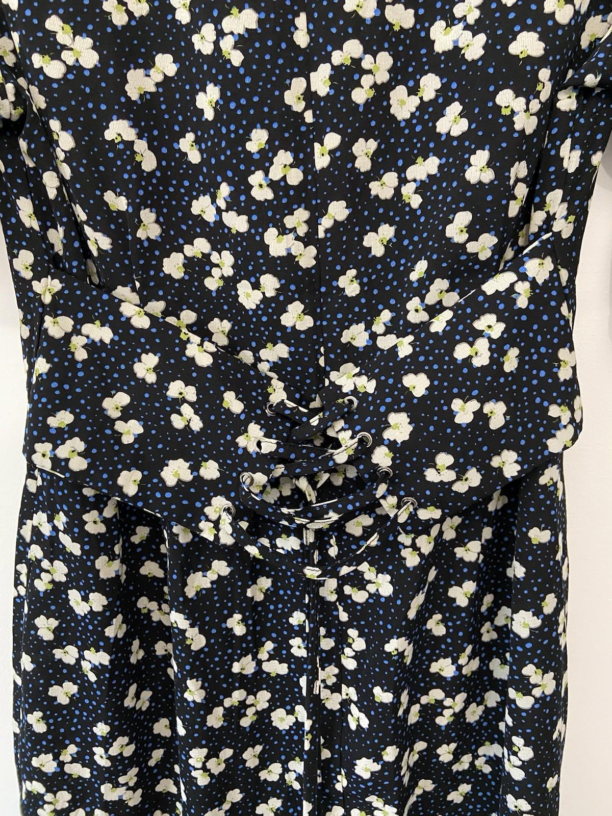 Prettylittlething Ladies Blue Floral Wrap front Dress Size 10