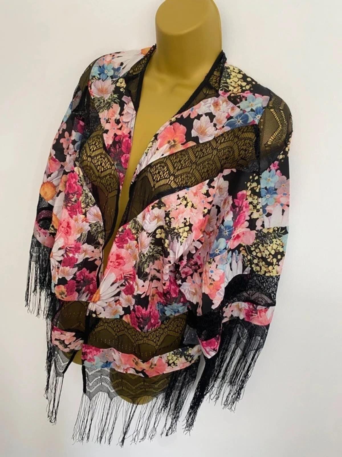 Parisian Collection Floral Tassel Kimono Beach Cover Up - Size 10