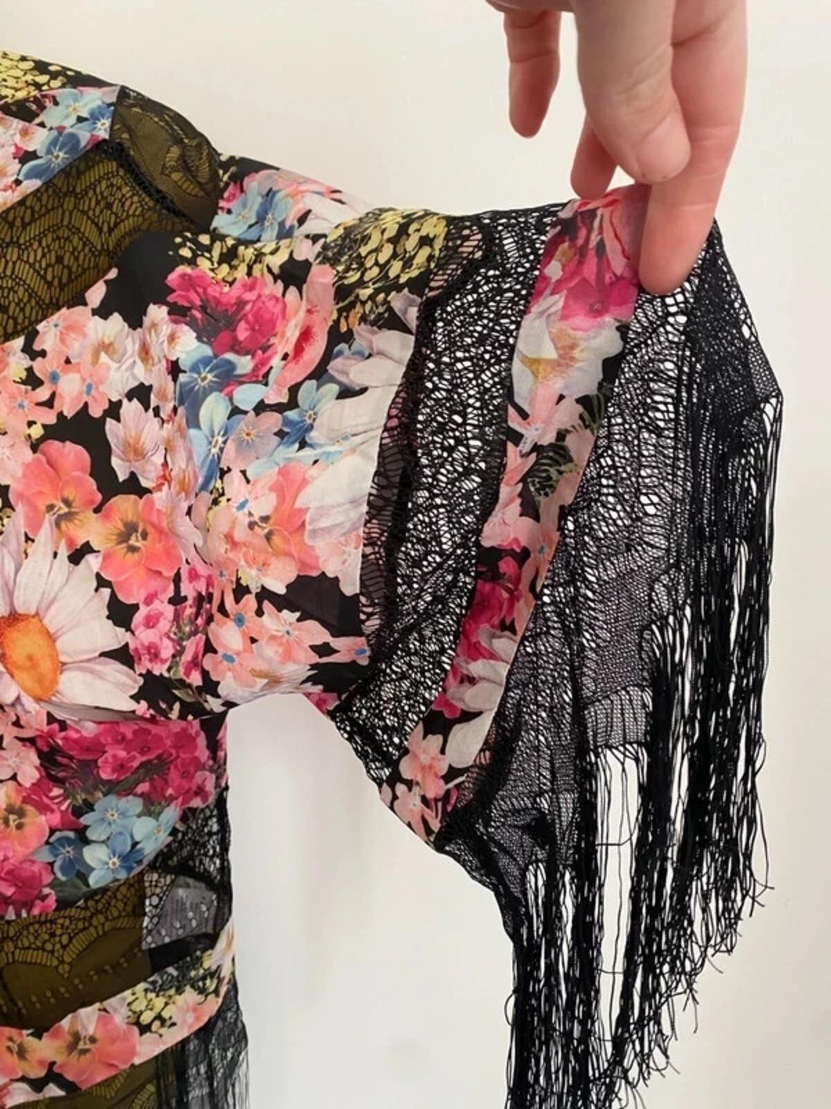 Parisian Collection Floral Tassel Kimono Beach Cover Up - Size 10