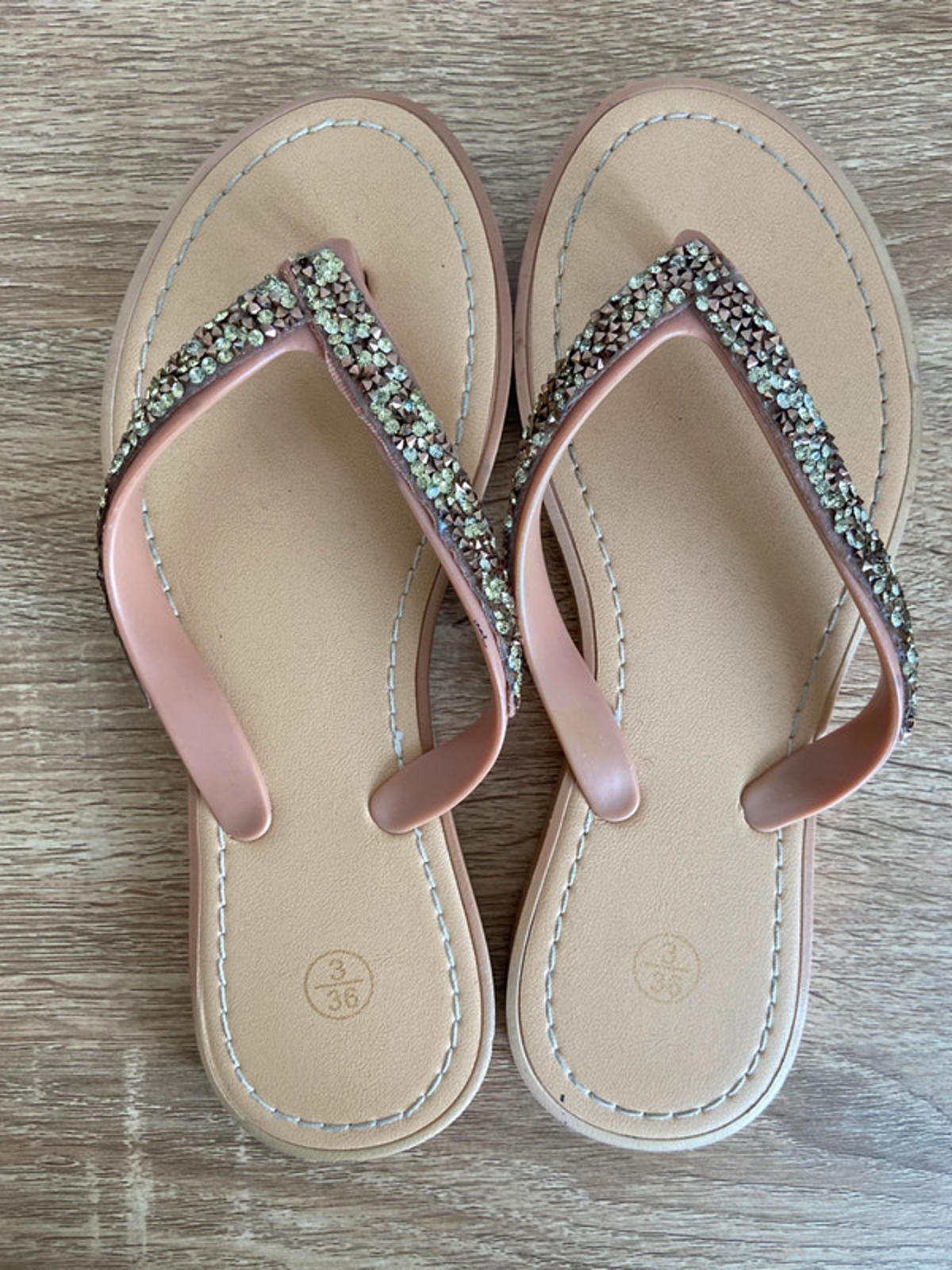 Women’s Glittery Flip-Flops – Size 3 – Beige Sole with Brown & Gold Diamanté