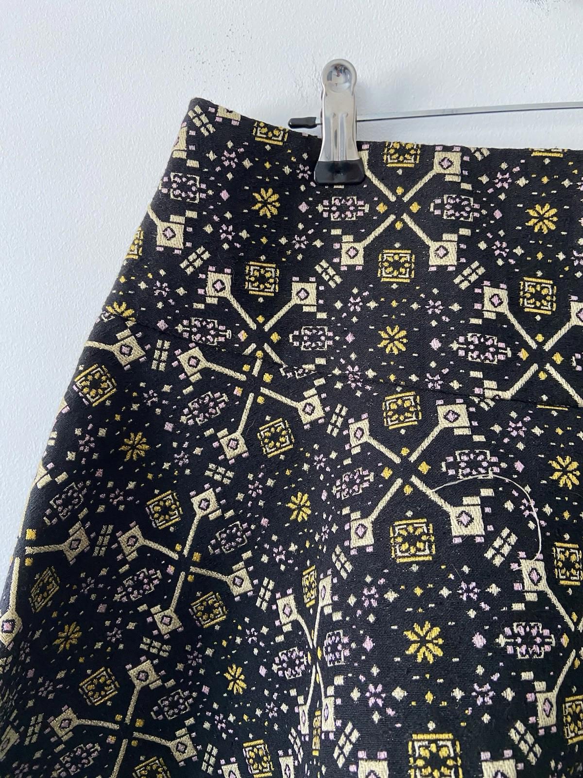 Atmosphere Skirt Size 10 Vintage full circle design Black and Yellow