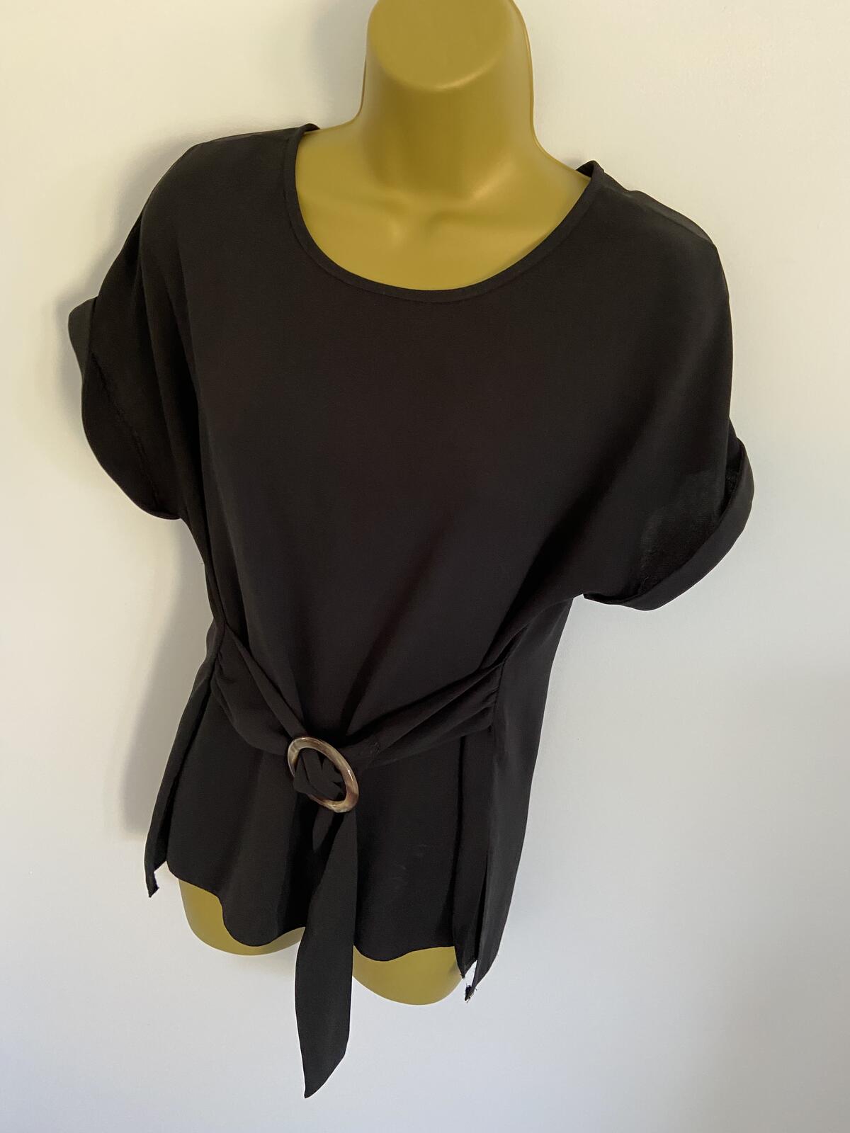 New Look Women’s Black Short Sleeve Blouse with Tortoiseshell Ring Belt Size 8