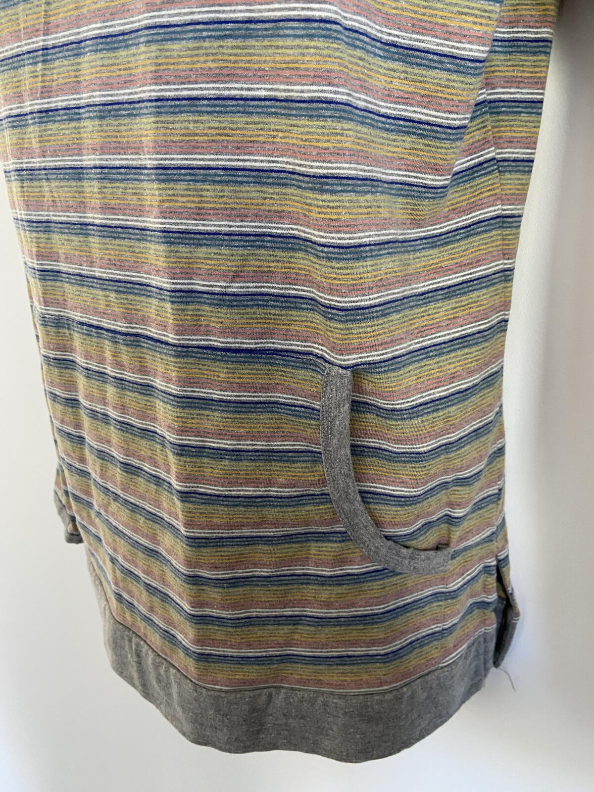 Moshulu Women’s Striped Lightweight Hoodie Kangaroo Pocket Size S 8-10