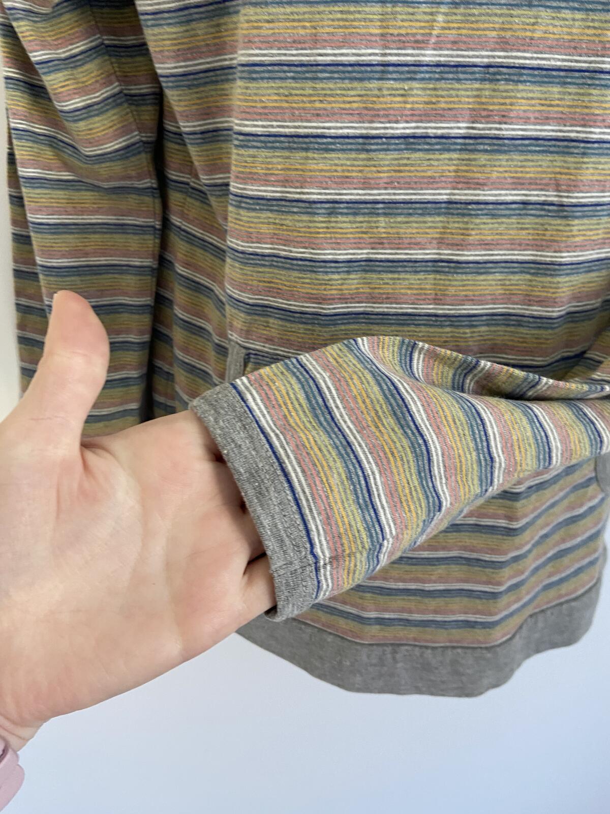 Moshulu Women’s Striped Lightweight Hoodie Kangaroo Pocket Size S 8-10