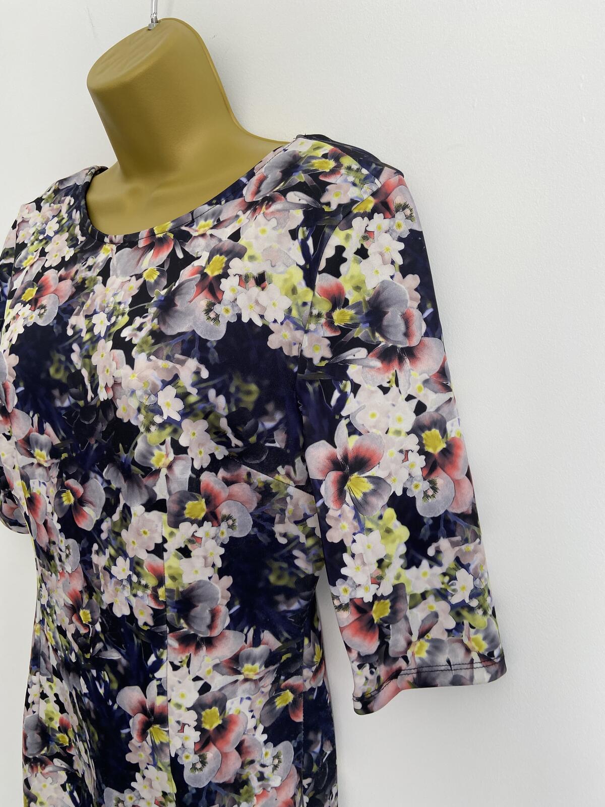 Atmosphere Women's Floral Photographic Print Short Sleeve Dress Size 14