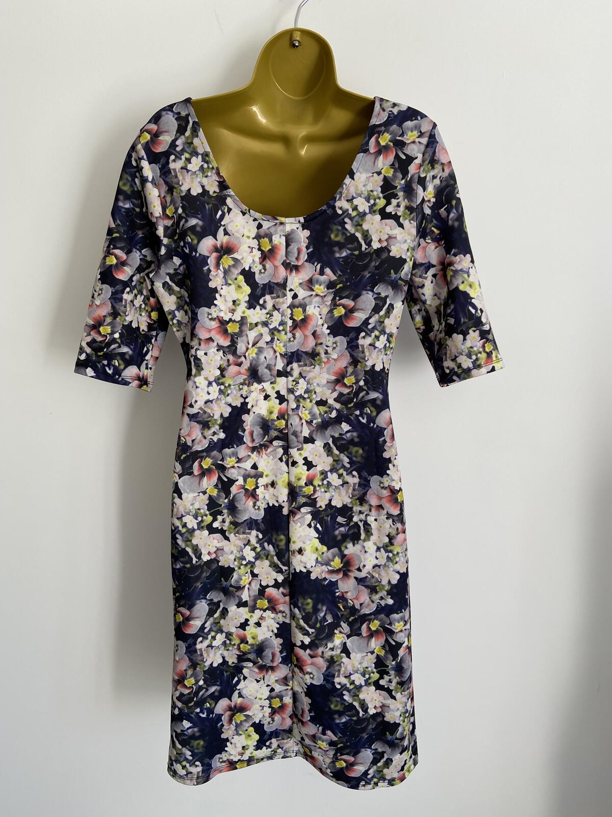 Atmosphere Women's Floral Photographic Print Short Sleeve Dress Size 14