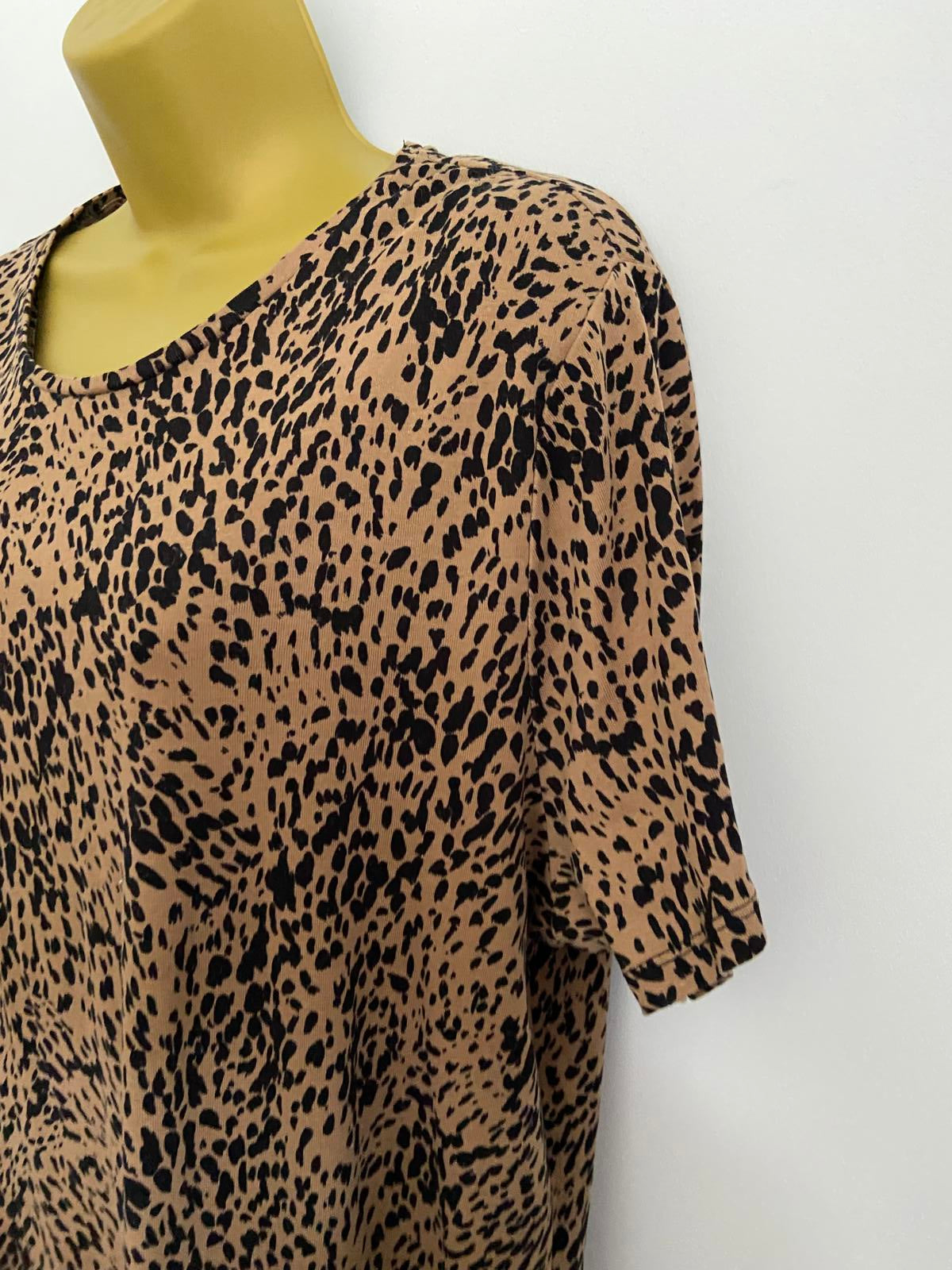 Tu Size 20 Brown & Black Leopard Print T-Shirt 100% Cotton Round Neck Casual