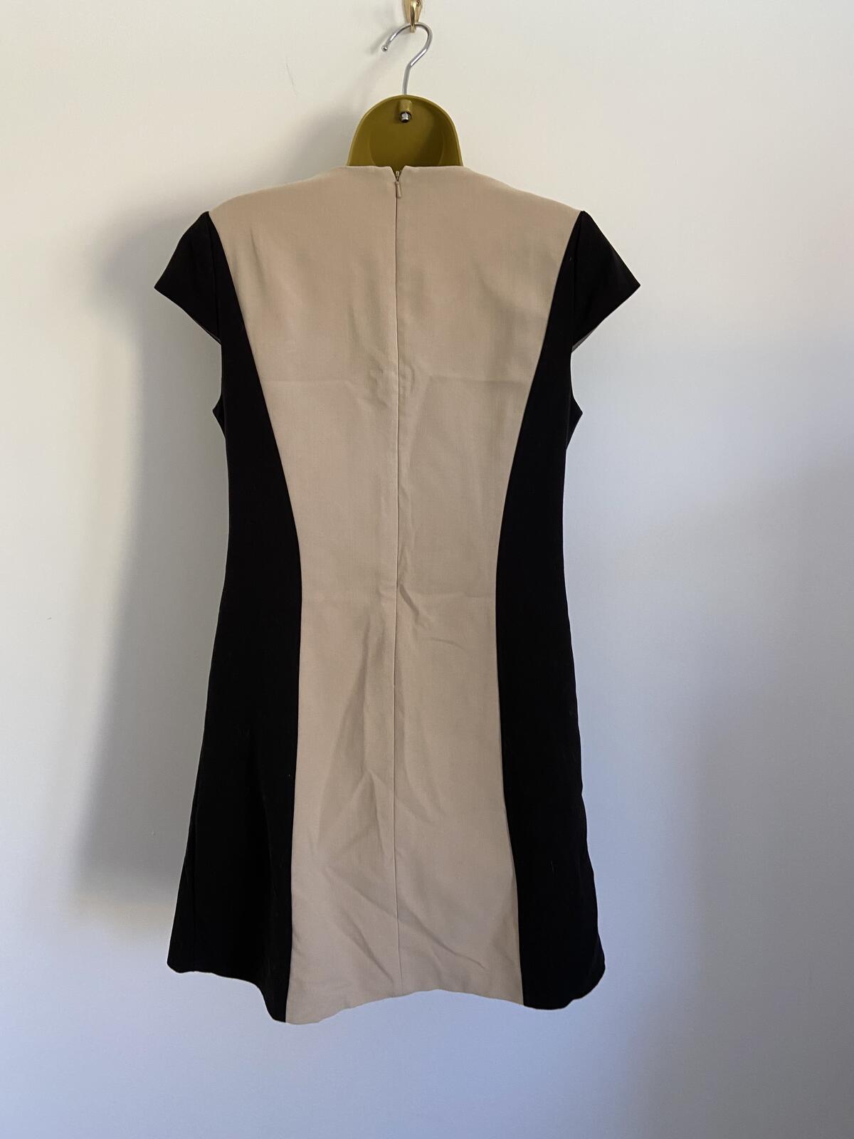 Warehouse Women’s Colour Block Shift Dress Cream & Black Size 12