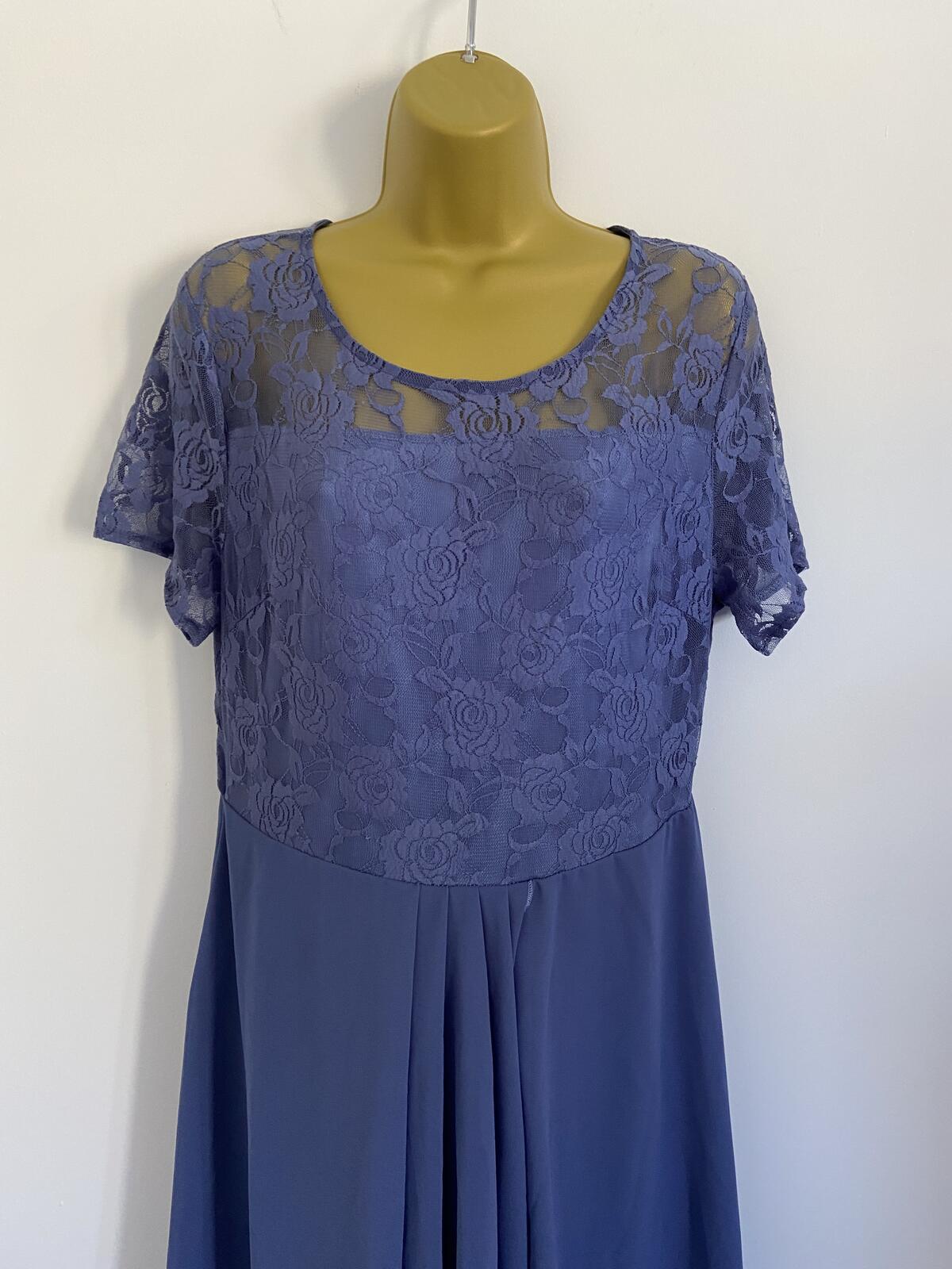 Blue Short Sleeve Lace Bodice Midi Dress Side Zip Size Medium