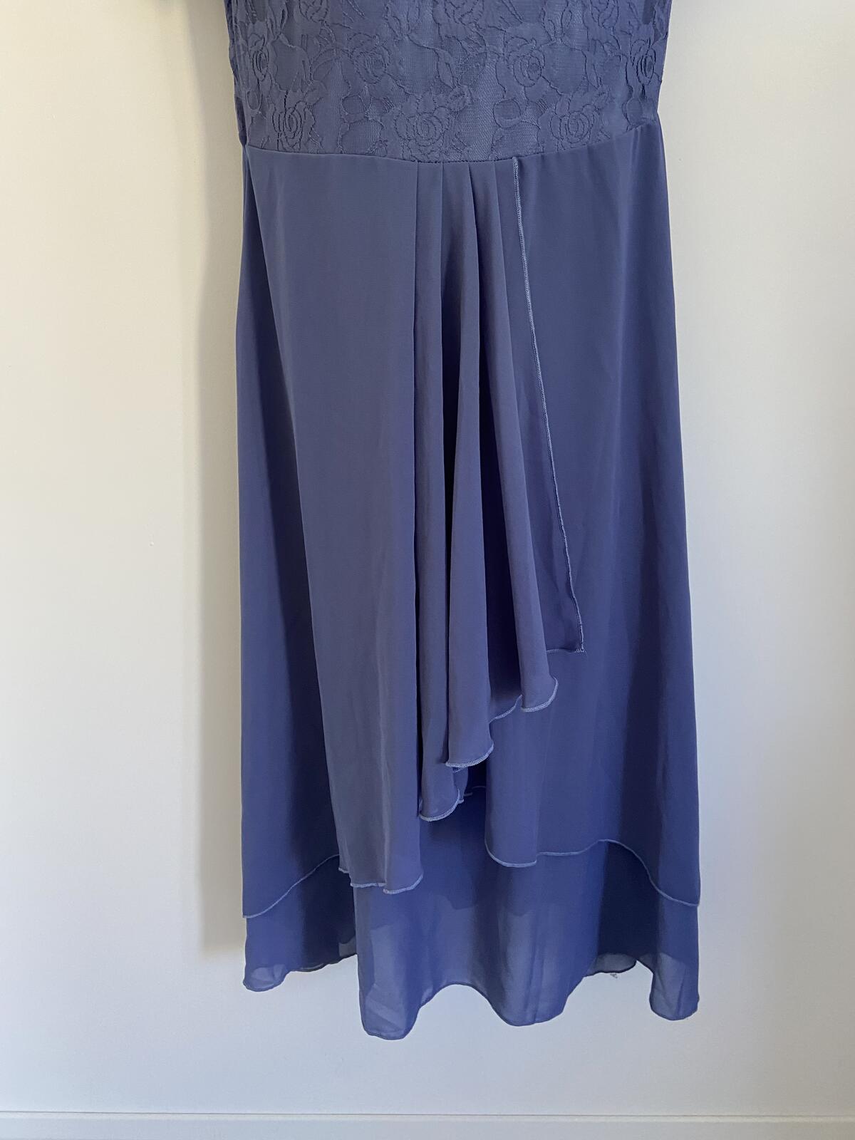 Blue Short Sleeve Lace Bodice Midi Dress Side Zip Size Medium