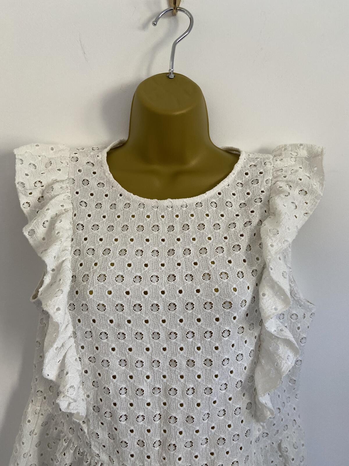 F&F Women’s White Broderie Anglaise Ruffle Sleeveless Blouse Size 14
