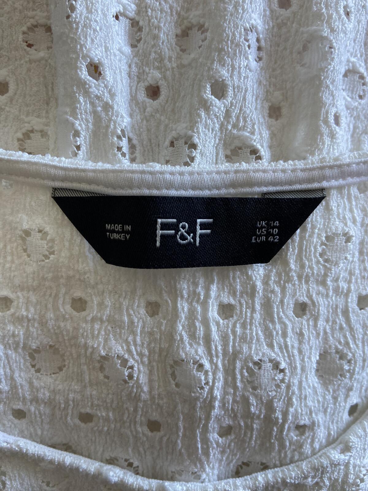 F&F Women’s White Broderie Anglaise Ruffle Sleeveless Blouse Size 14