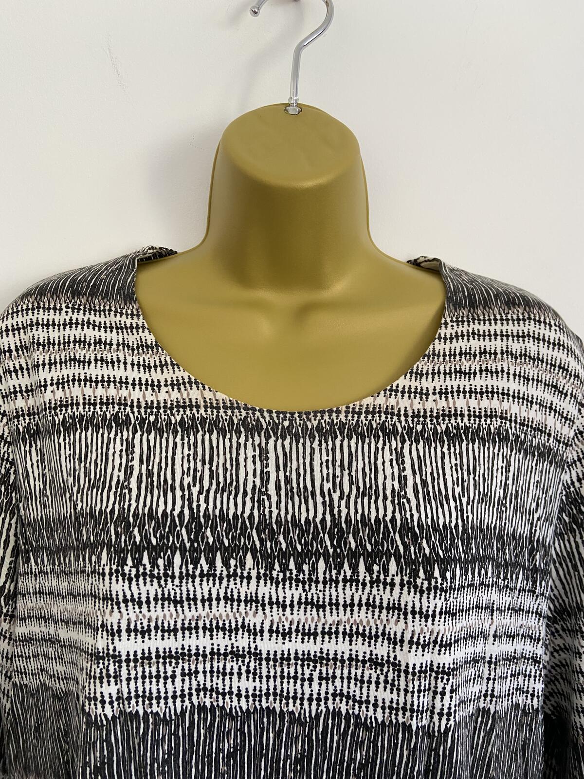 Eastex Women's Black & White Abstract Print Scoop Neck 3/4 Sleeve Top Size 14