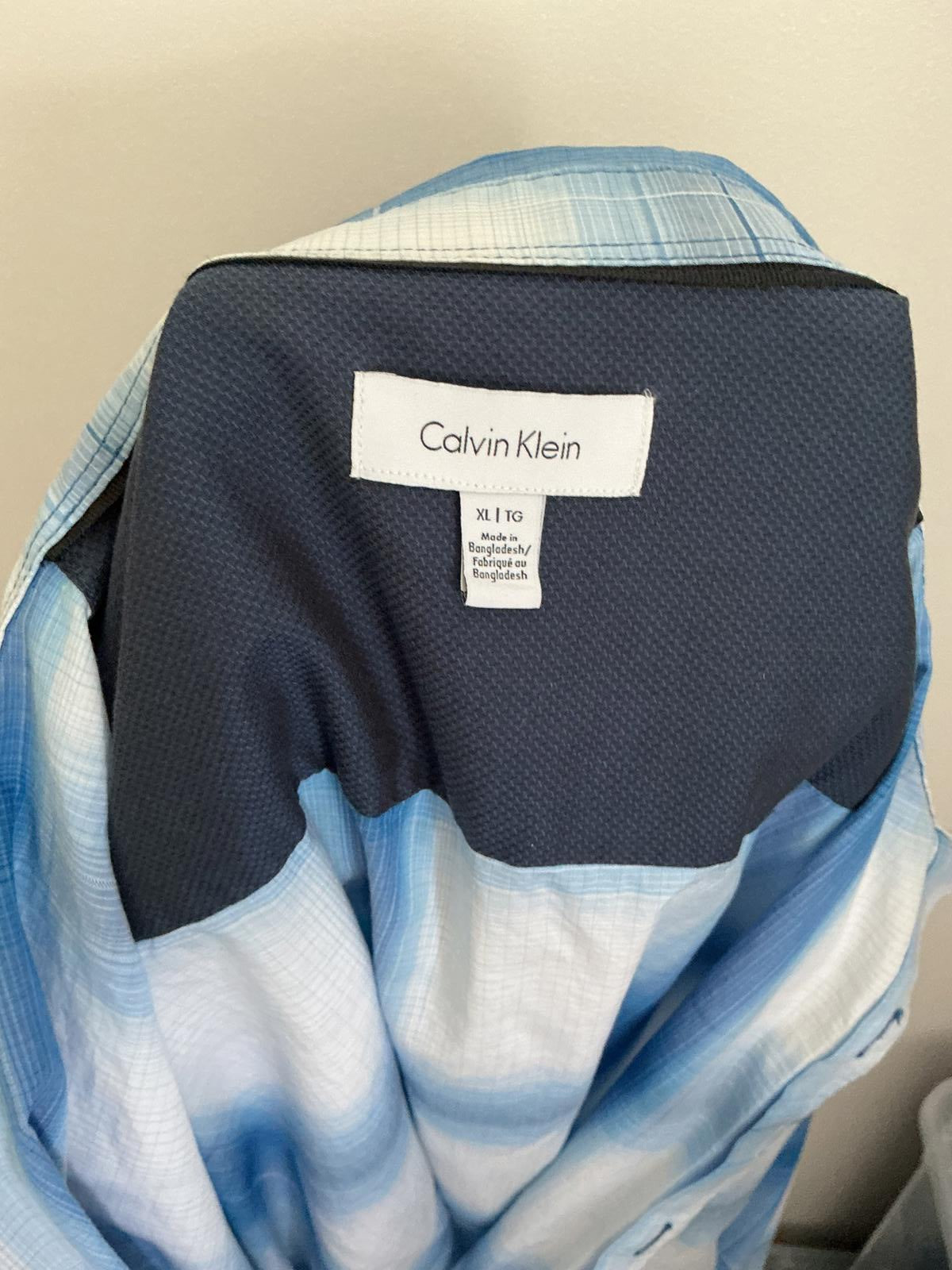 Calvin Klein Men's Size XL Blue Patterned Long Sleeve 100% Cotton Shirt