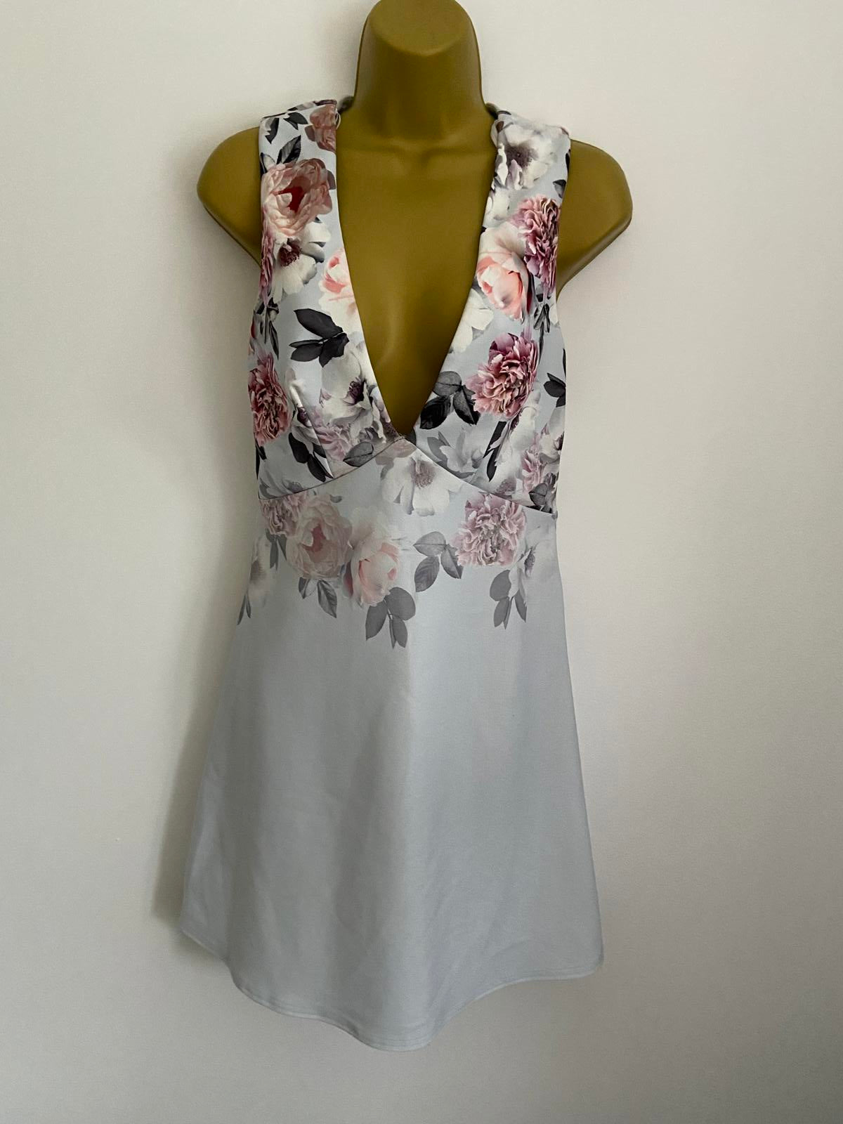 New Look Size 10 Grey Floral Satin V-Neck Mini Dress Sleeveless Party Summer