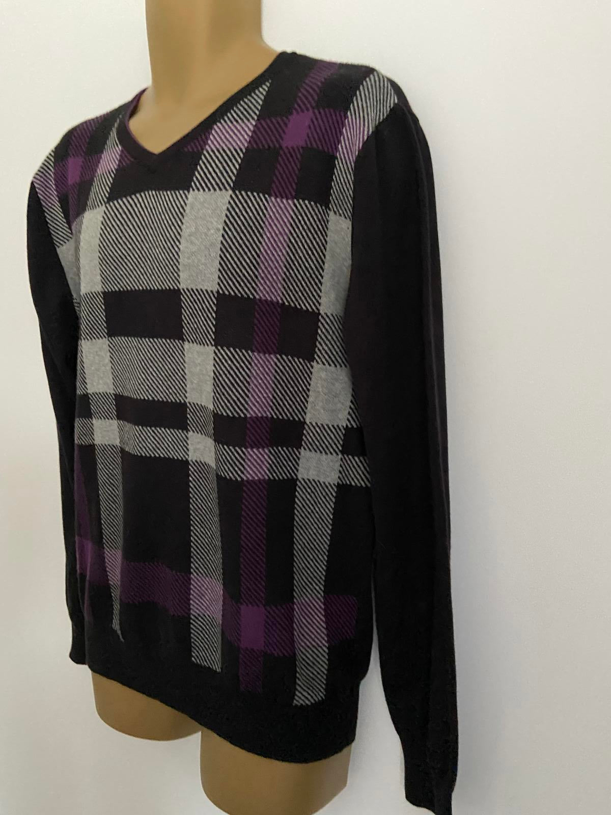 Cedarwood State Size M Men’s Purple & Grey Plaid V-Neck Cotton Knit Jumper