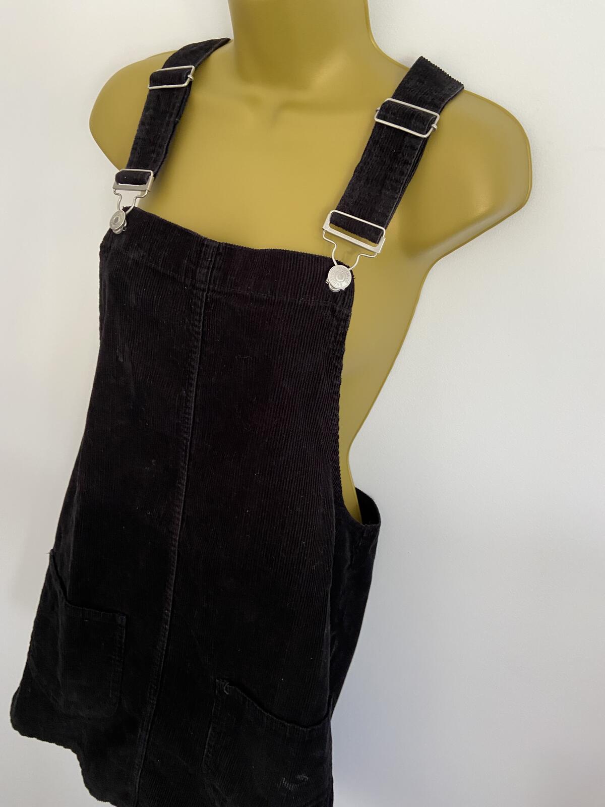 Denim & Co Black Corduroy Pinafore Dress With Pockets Size 12