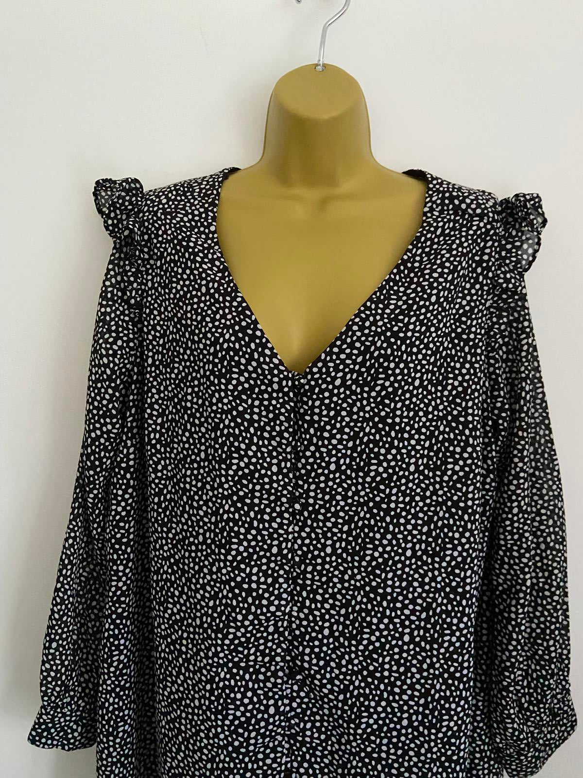 Papaya Curve Size 18 Black White Polka Dot Mini Dress Lined Long Sleeve