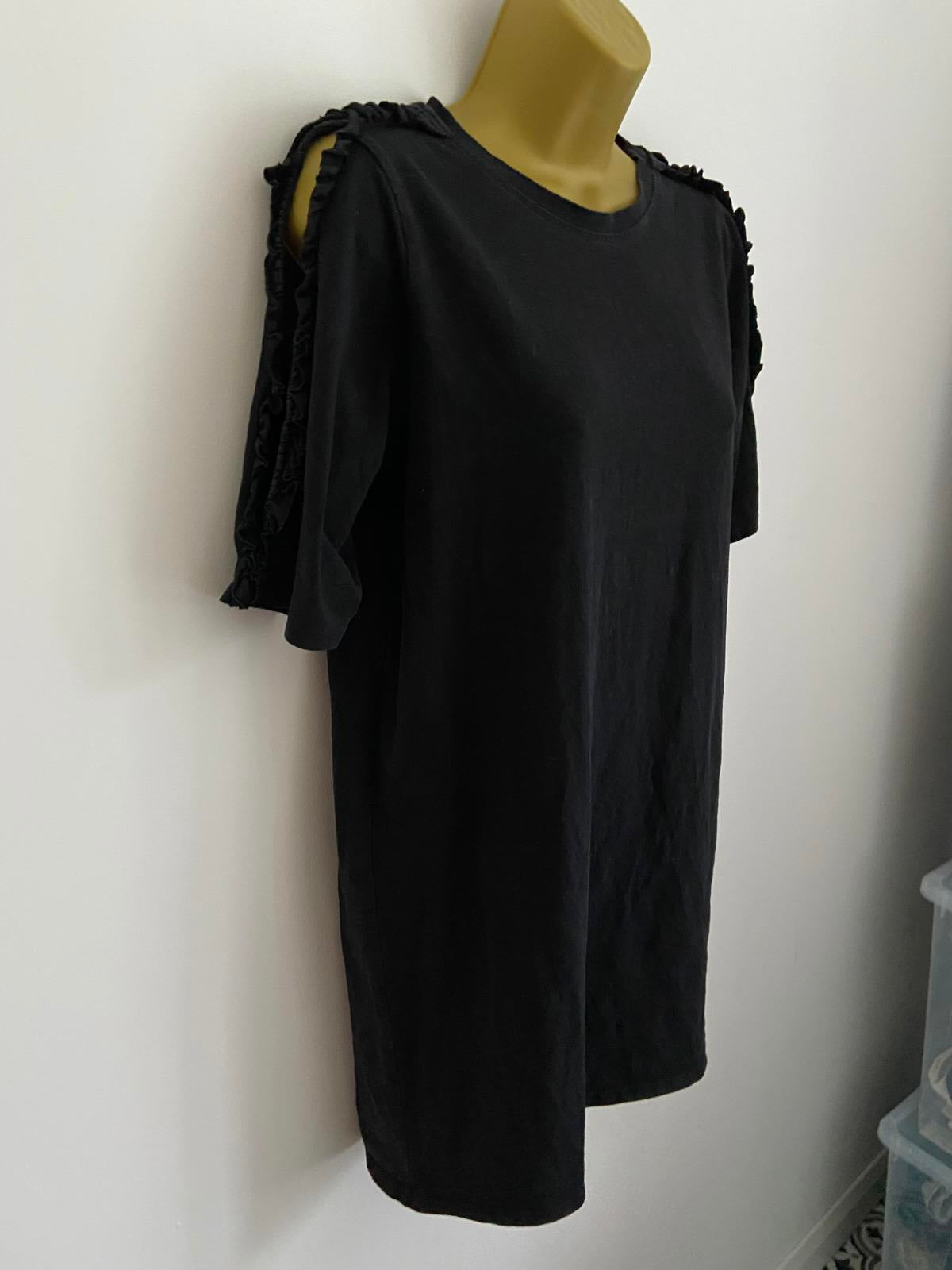 River Island Size 8 Black T-Shirt Mini Dress Ruffle Cut Out Open Shoulder Sleeve