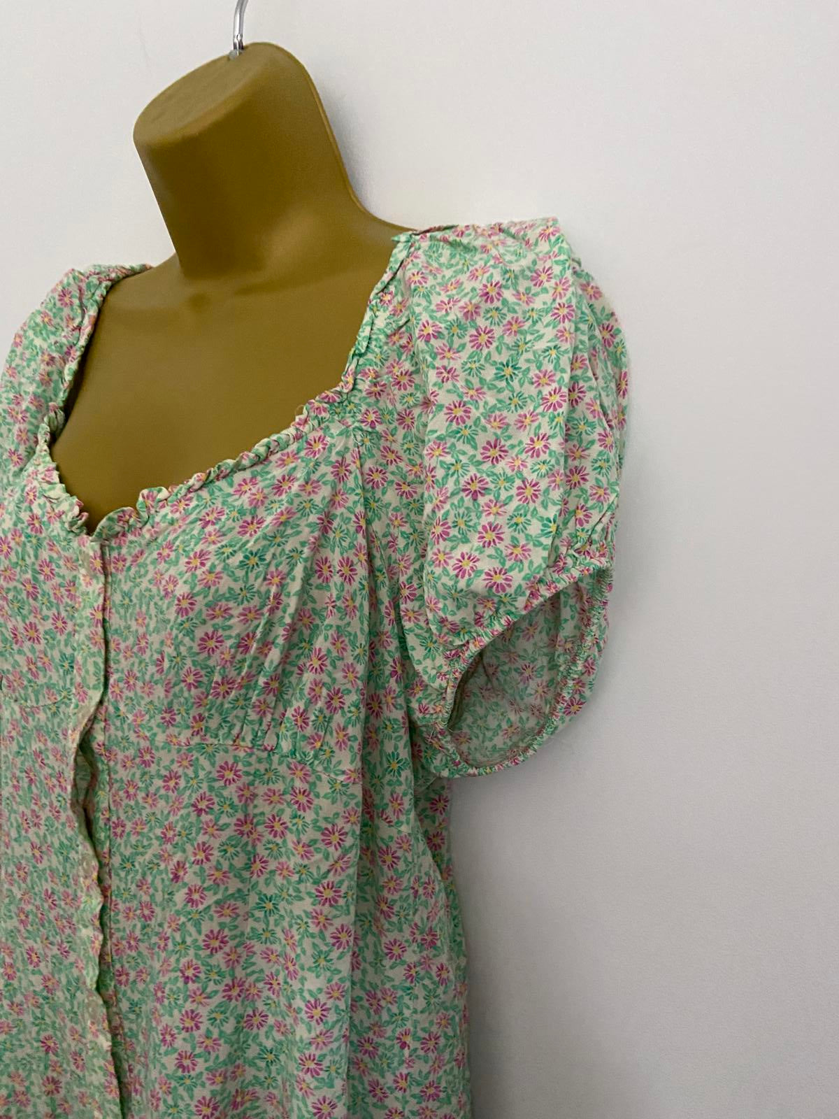 Primark Size 16 Green Floral Button Down Mini Dress Elasticated Neck & Sleeves