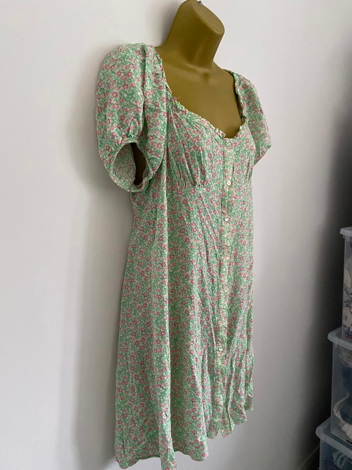Primark Size 16 Green Floral Button Down Mini Dress Elasticated Neck & Sleeves