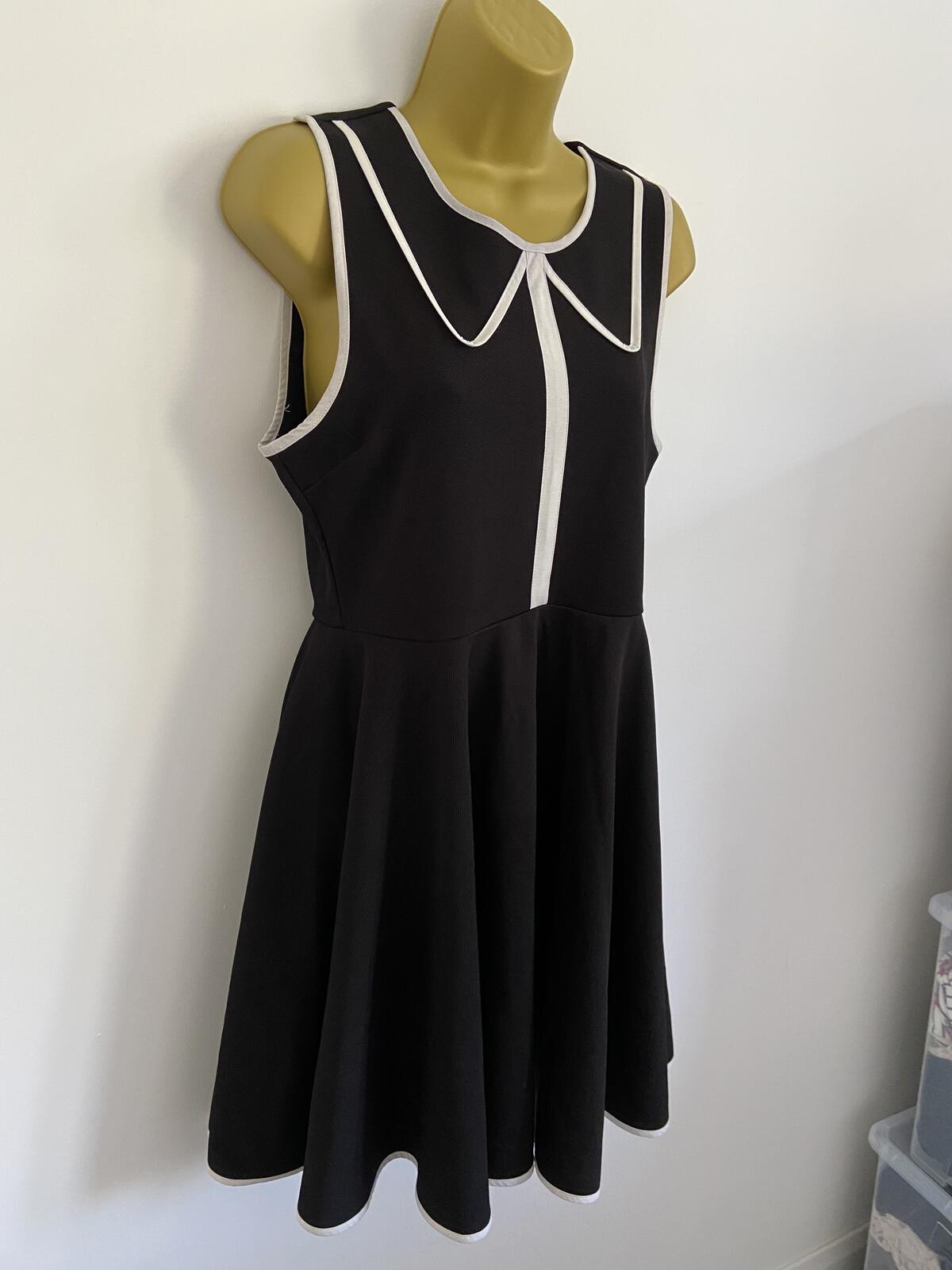 Fever City Black Skater Dress White Peter Pan Collar Detail Size 10-14