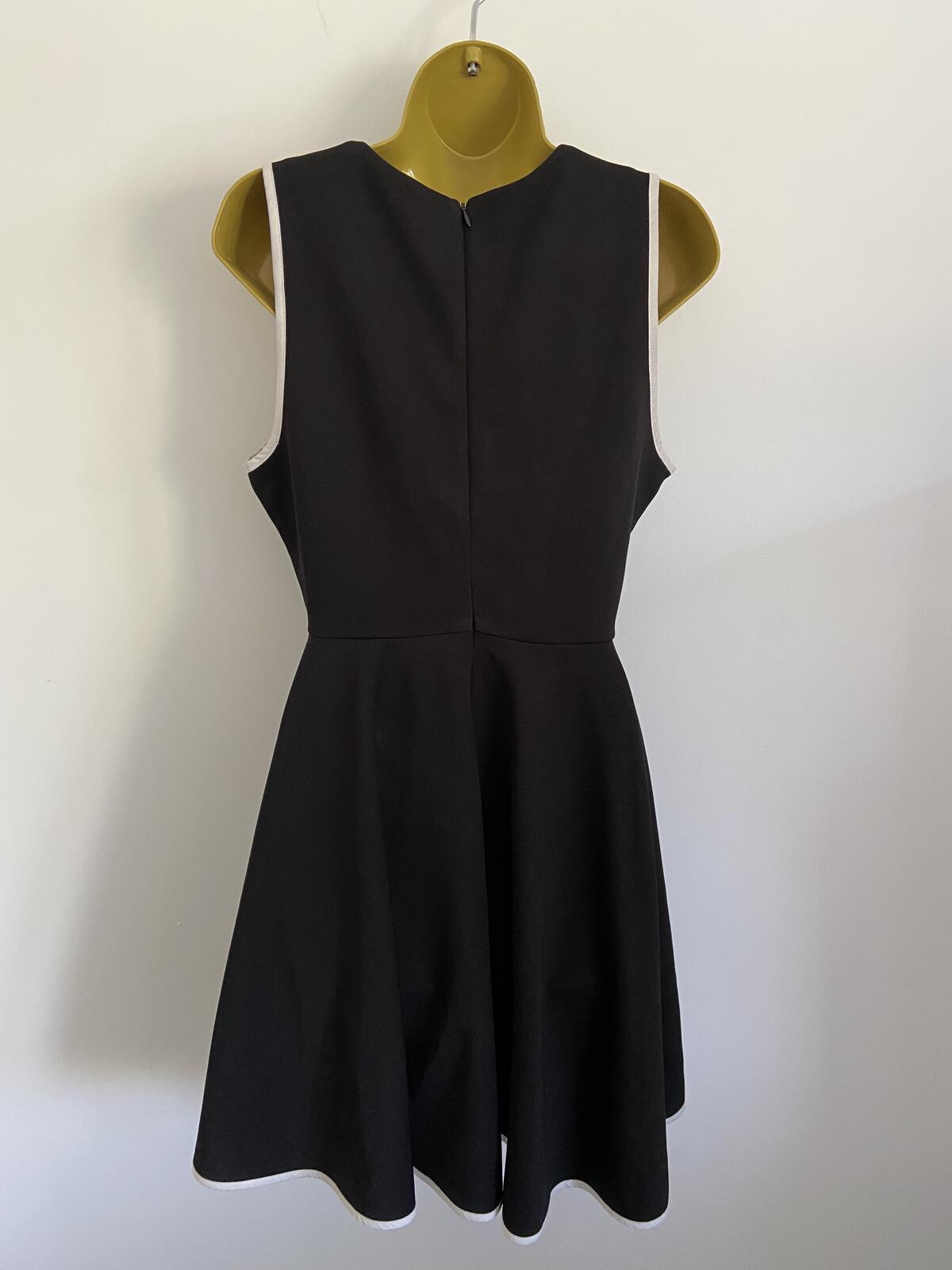Fever City Black Skater Dress White Peter Pan Collar Detail Size 10-14