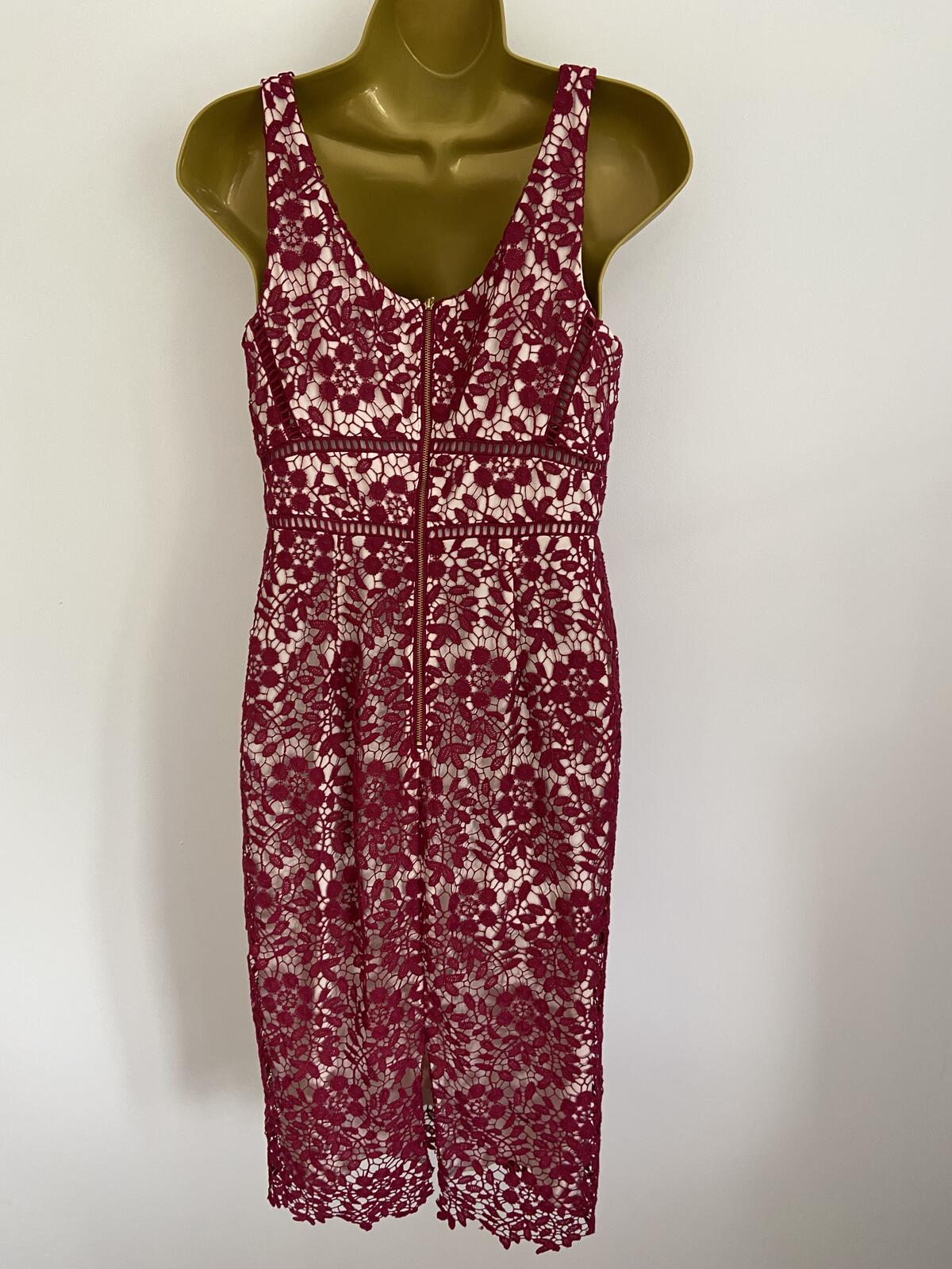 Coast Deep Red Lace Sleeveless V-Neck Fully Lined Dress - Size 10