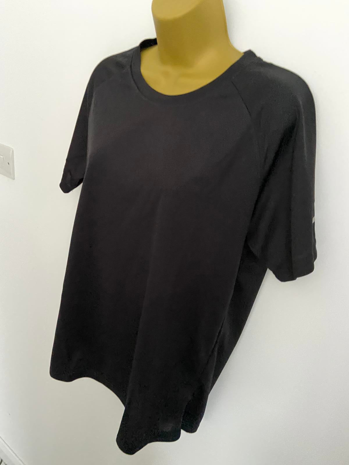 Size XL Black Fitness T-Shirt Gym Top Reflective Silver Arm Detail Activewear