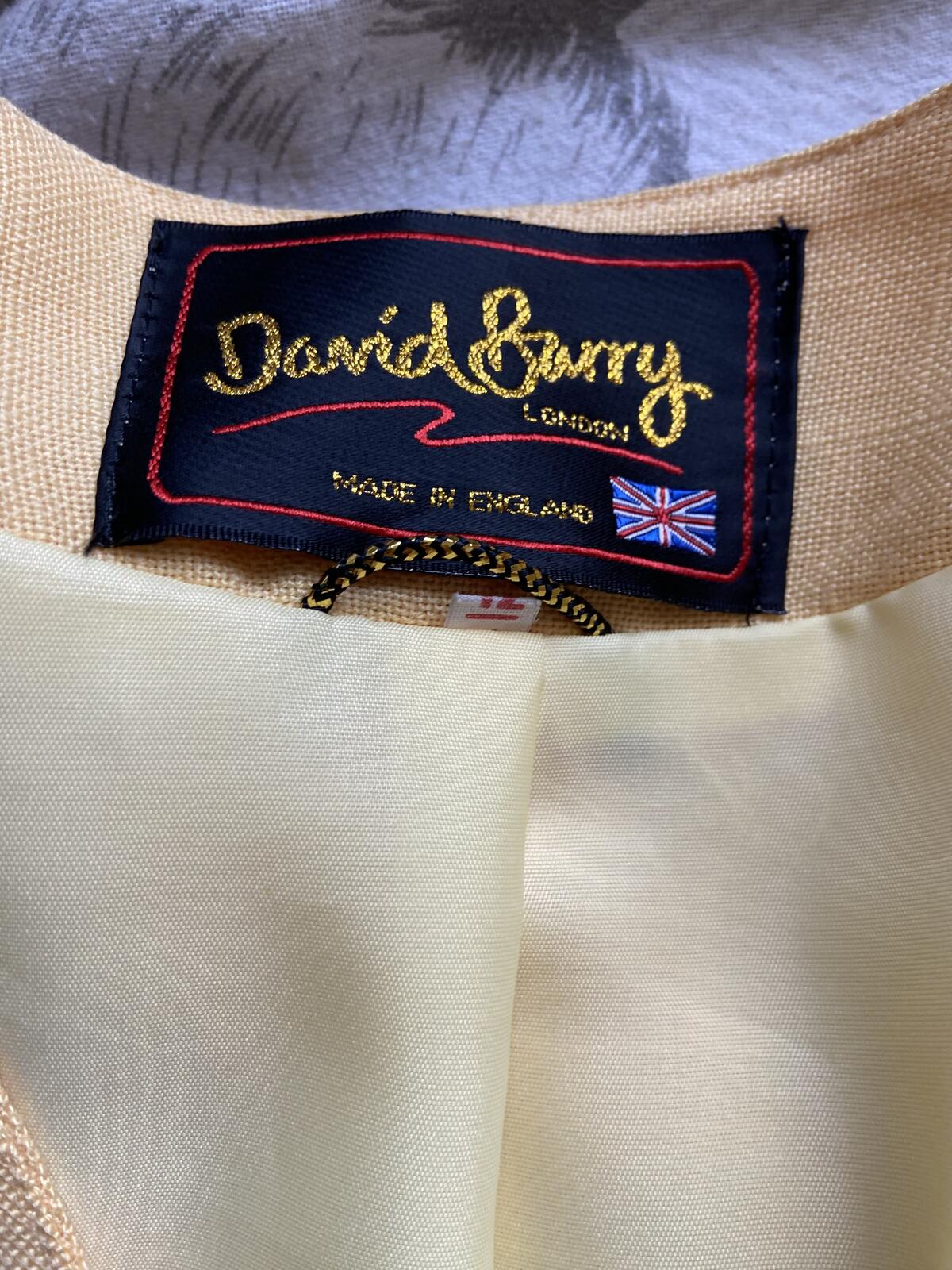 David Barry London Lemon Short Sleeve Fully Lined Blazer - UK Size 12