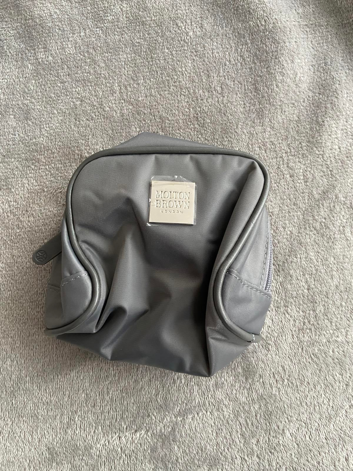 Molton Brown London Grey Small Square Cosmetic Makeup Toiletry Bag BNWT 15x15cm