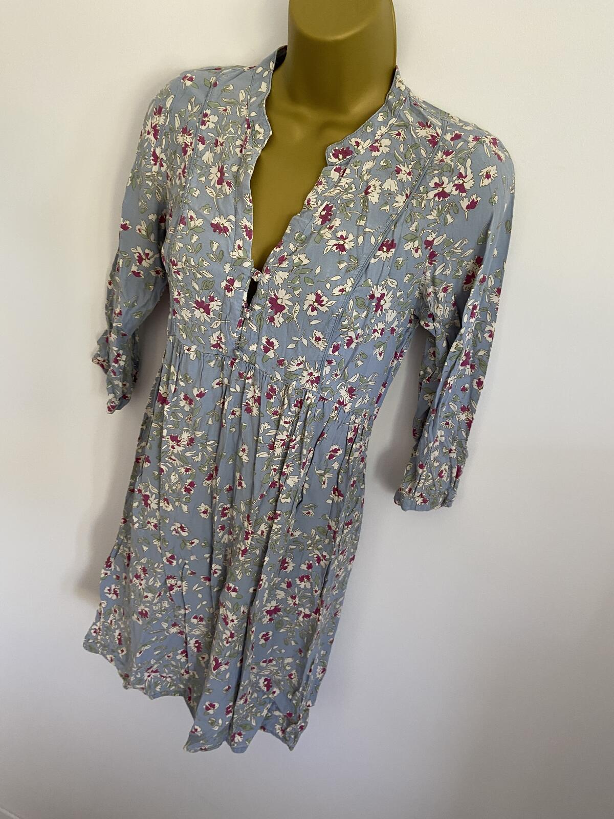 Seraphine Baby Blue Floral V-Neck Button Front Dress - UK Size 6