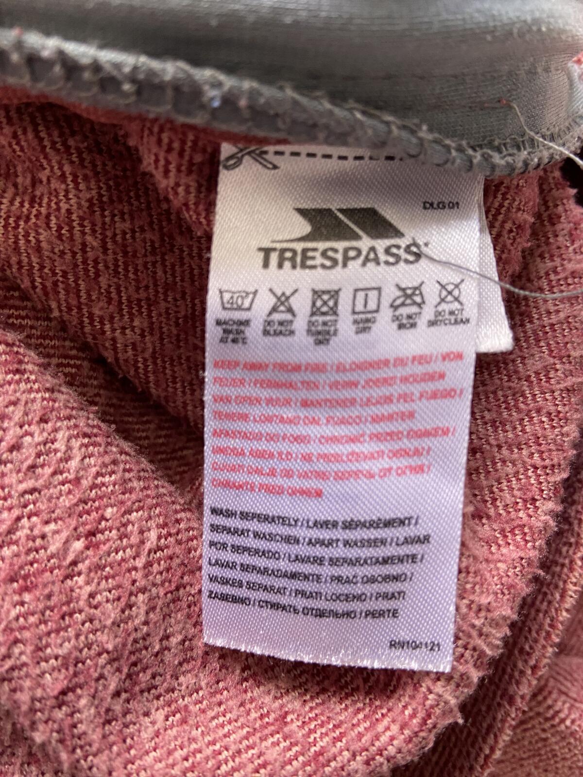 Trespass Red Cowl Neck Lightweight Jumper - Size XL (UK 16)
