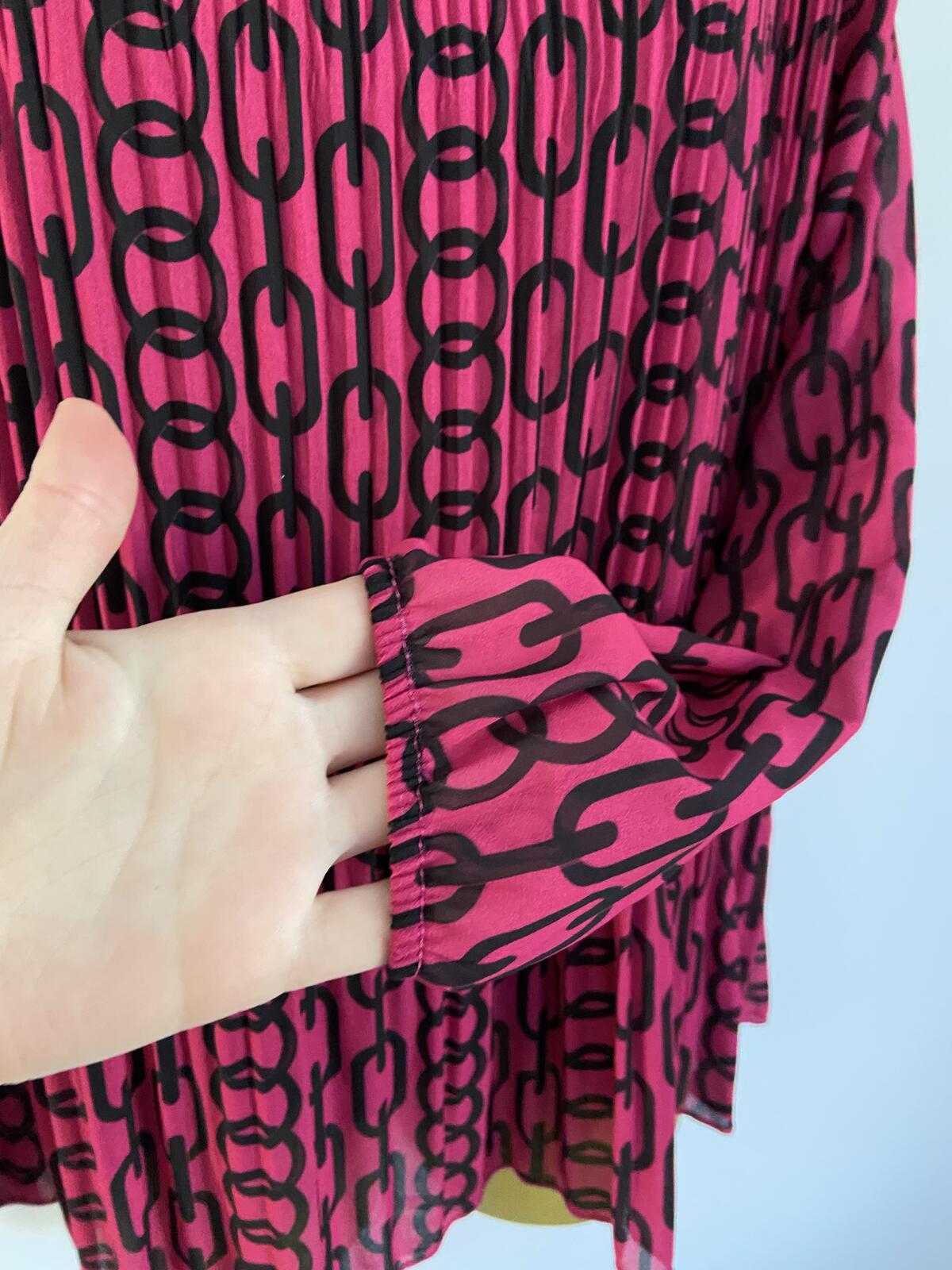 Bright Pink Chain Print Plissé High Neck Blouse - Size 8
