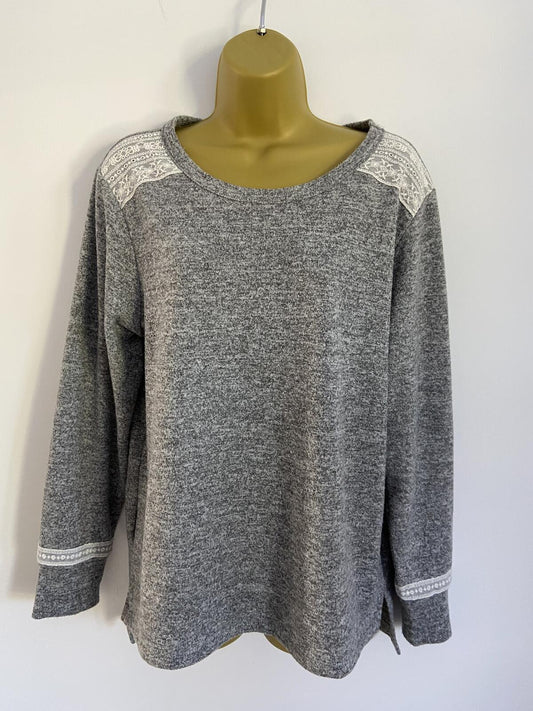 Flora Nikrooz Grey Lightweight Sweater with Lace Detail - Size Medium