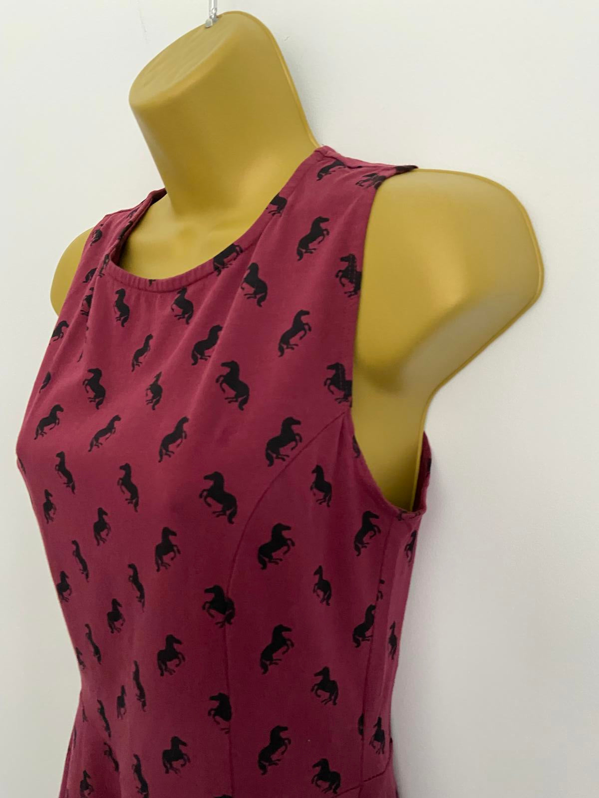 New Look Size 12 Burgundy Sleeveless Top Horse Print Cotton Blend Casual Tank