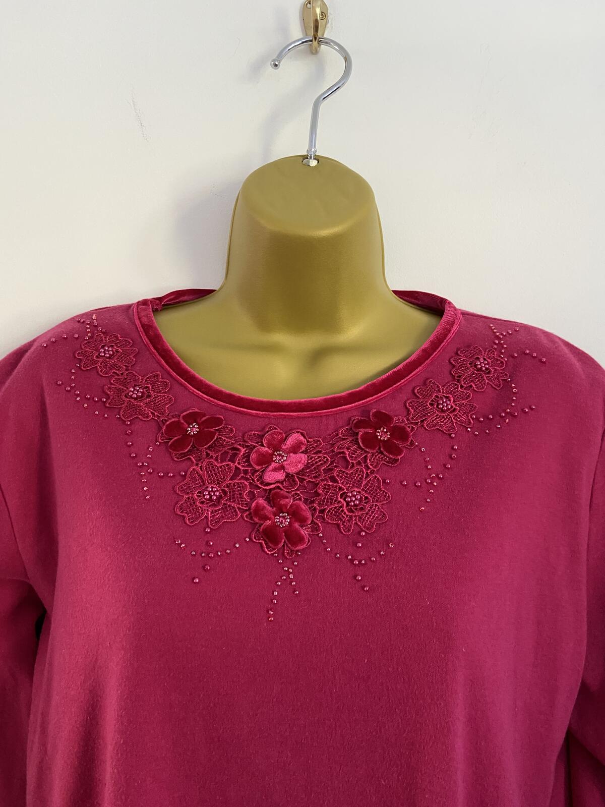 Isles Embroidered & Beaded Pink Three-Quarter Sleeve Top - Size M