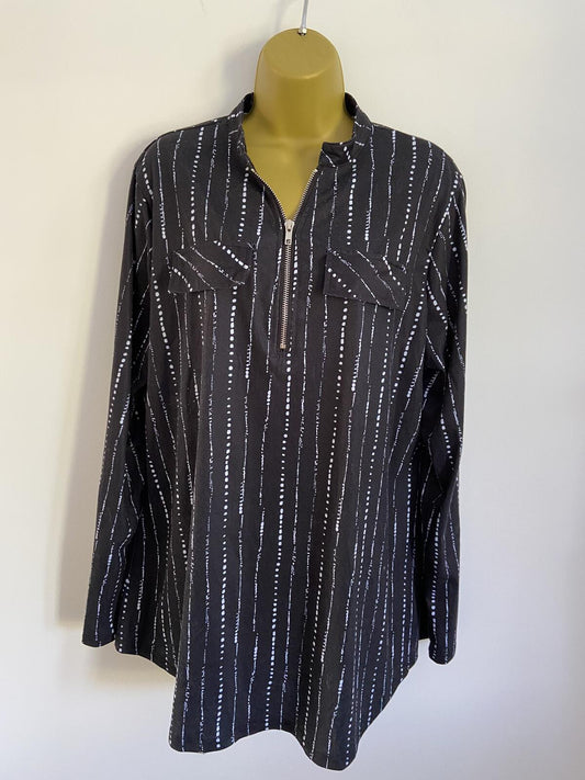 Black & White Patterned Quarter-Zip Long Sleeve Top - Size 2XL