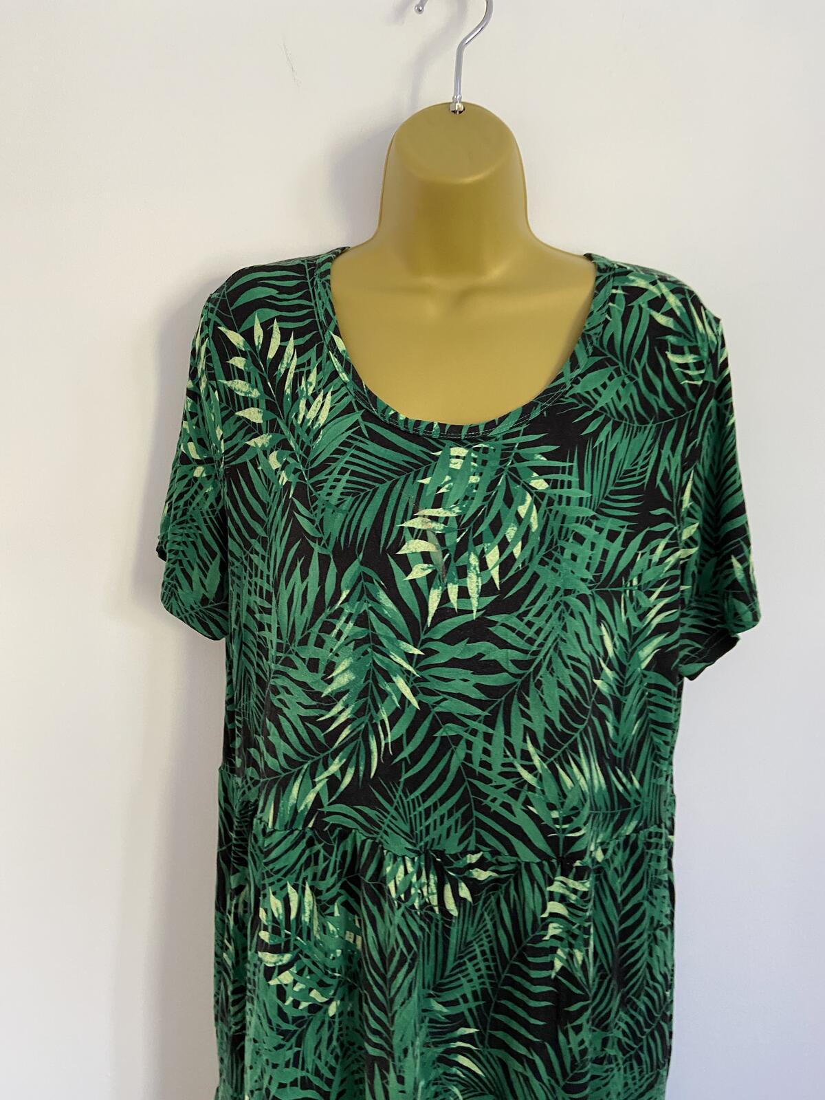 Popyoung Green Tropical Leaf Print Tiered Dress - Size XL
