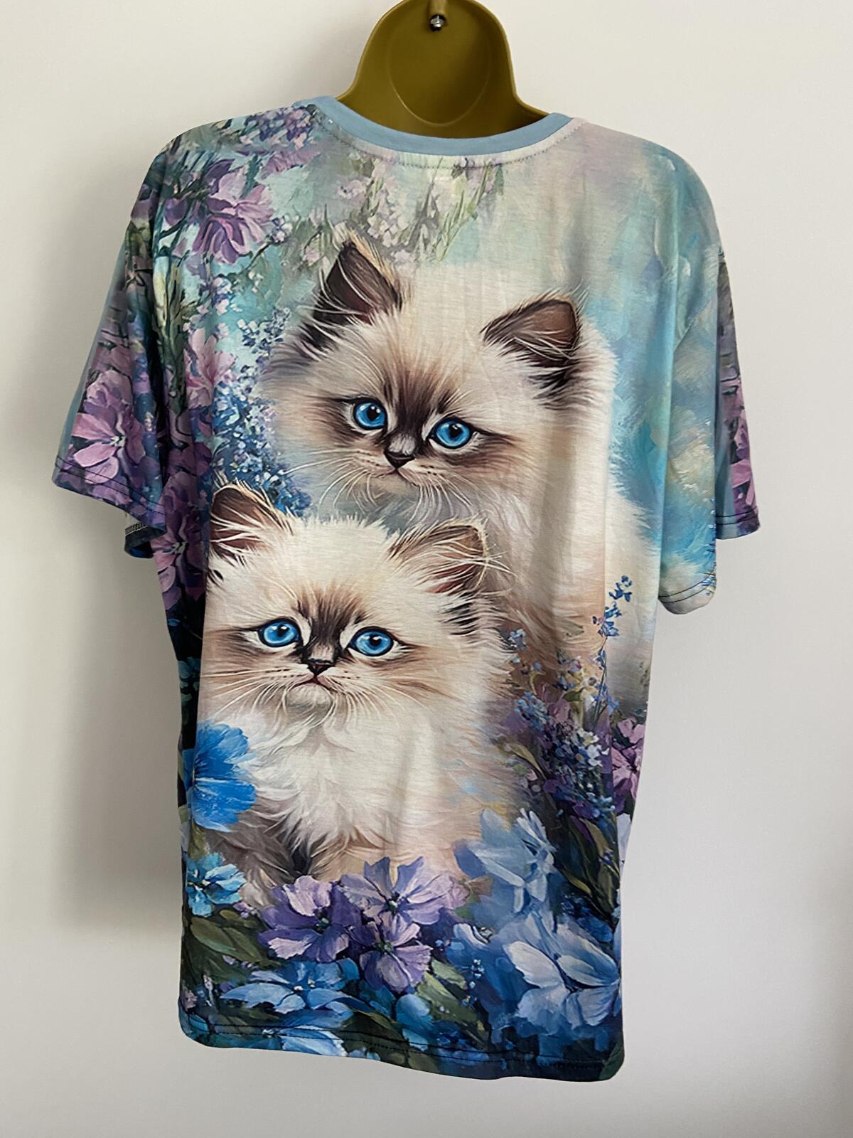 Blue Floral Siamese Cat Print T-Shirt - Size 2XL
