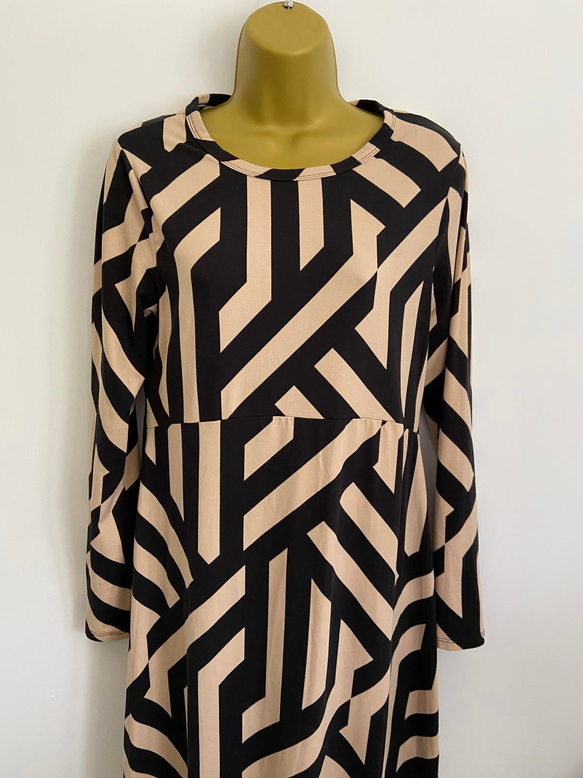 F&F Black & Beige Geometric Bold Print Dress, Size 10