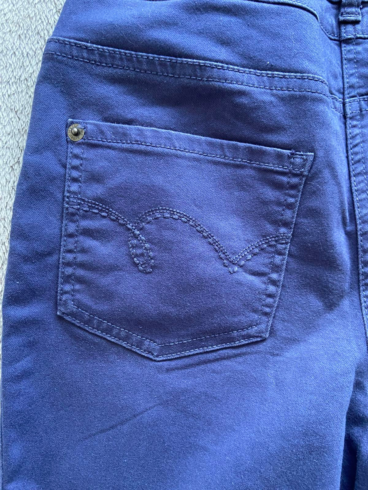 Madeleine Size 8 Navy Blue Jeans High Waist Three Button Zip Fastening 73cm