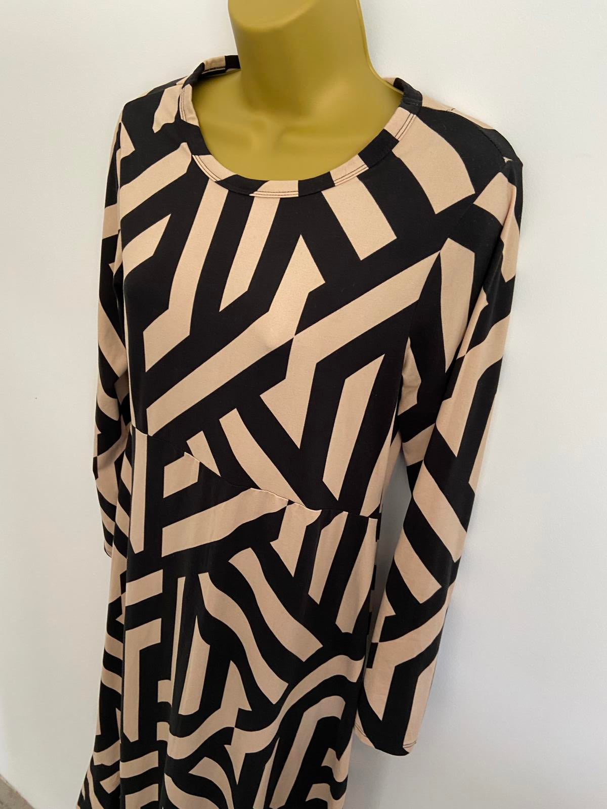 F&F Black & Beige Geometric Bold Print Dress, Size 10
