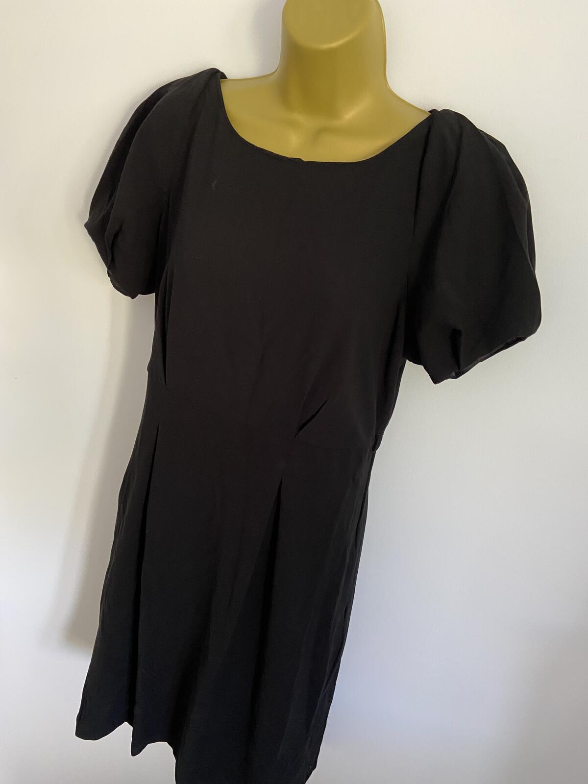 HIJKLMUVWXYZ Black Short Sleeve Dress with Pockets - Size 12